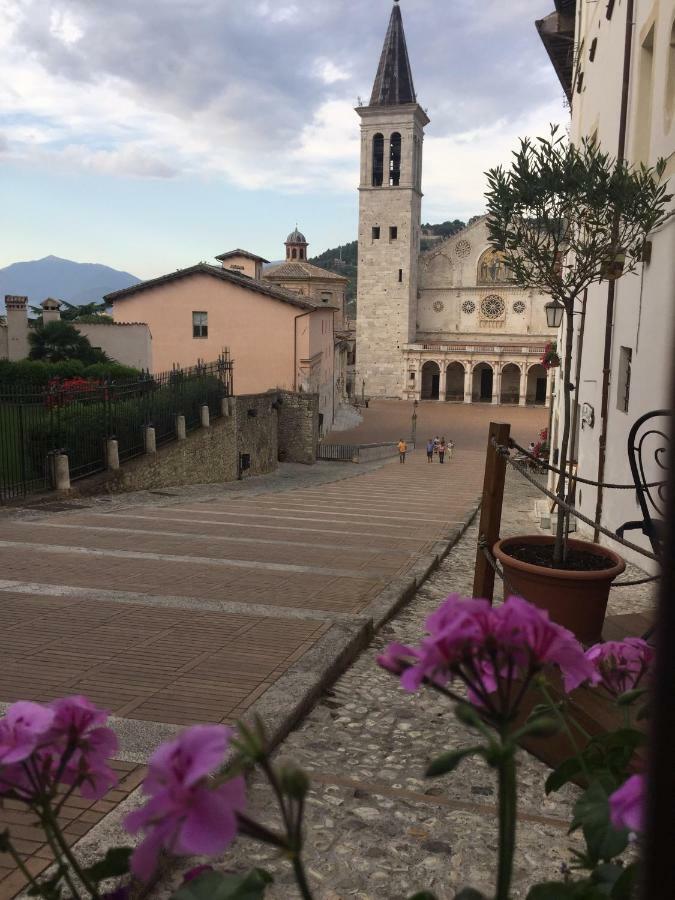 Appartamento Via G Mameli 94 Spoleto Exterior photo