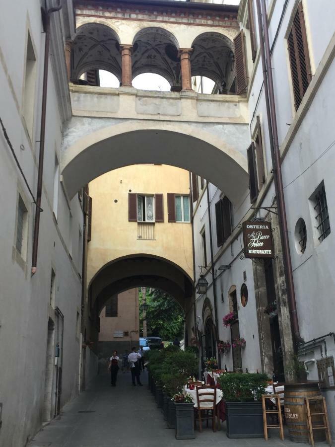 Appartamento Via G Mameli 94 Spoleto Exterior photo