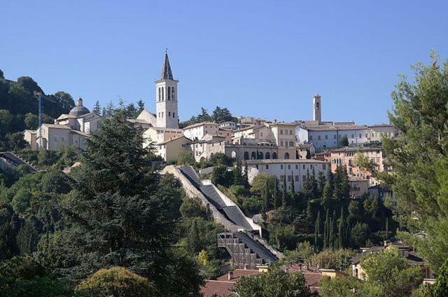 Appartamento Via G Mameli 94 Spoleto Exterior photo